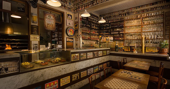 A impressionante variedade de cervejas: mais de 500 rótulos!