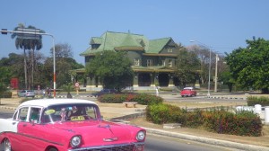 Miramar e suas belas e enormes casas