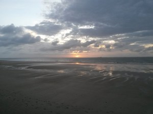 Chama Maré: reggae com vista do por do sol.